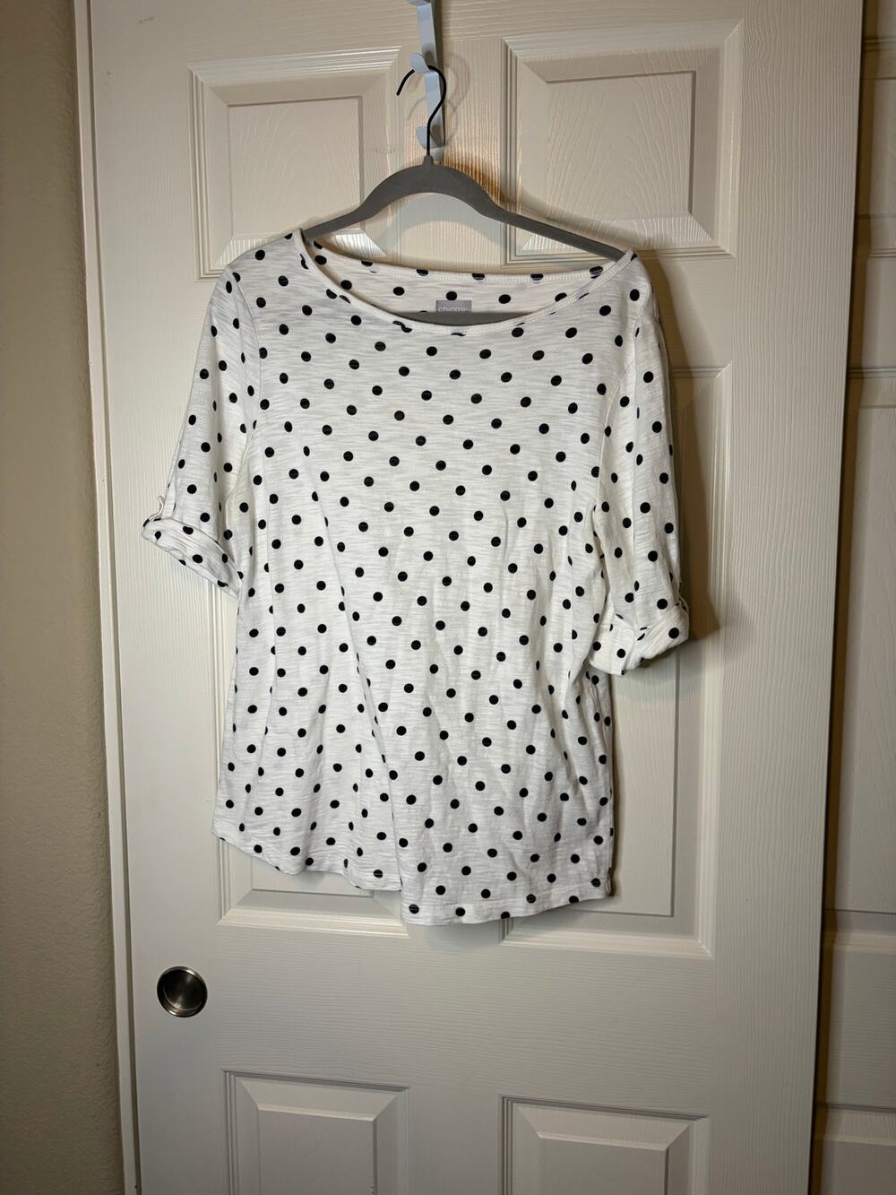 Women’s Chico’s White Polka Dot Cotton Blend Slub S/S Roll Tab Tee M